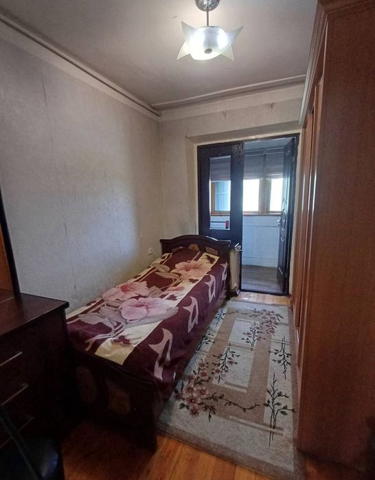 Срочно! Квартира на Лабзак -парк Анхор  2/5/5 общ пл 36м с обстановкой