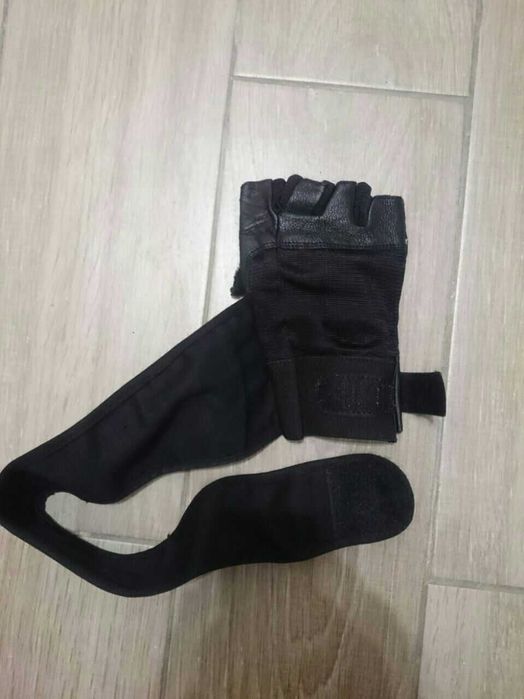 Фитнес ръкавици EB