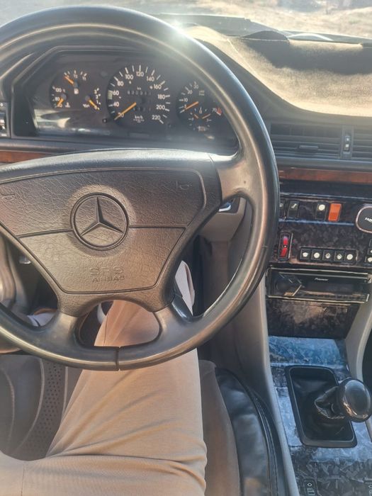 Продается Mersedes 230