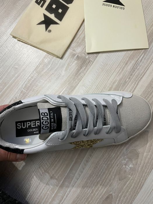 Golden goose  noi cu eticheta