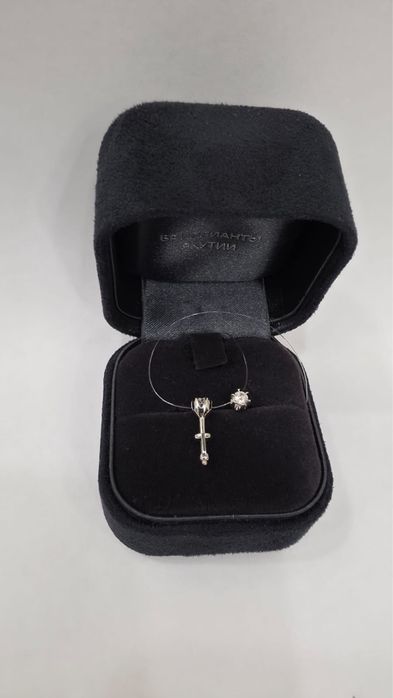 Пусеты с бриллиантами новые