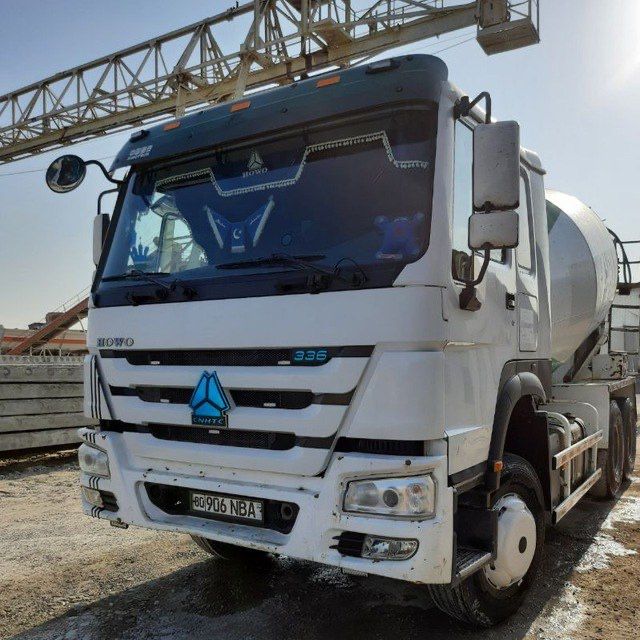 Автобетононасос помпа 40м и миксер хизмати келишилган холда