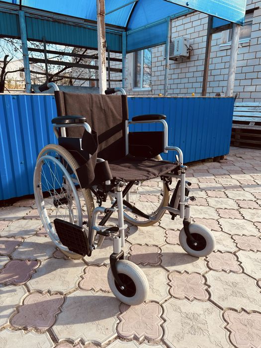 Инвалидая каляска