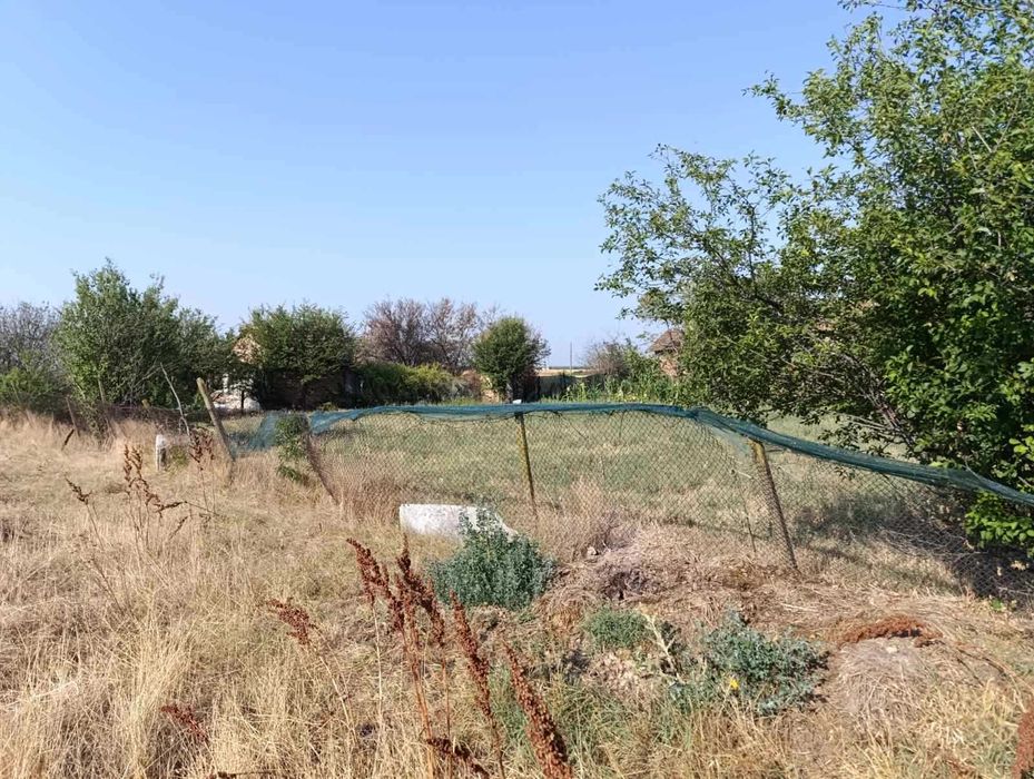 Продава се Парцел в София, Медицинска академия - 800 кв.м за 15 €/кв.м - Снимка #2