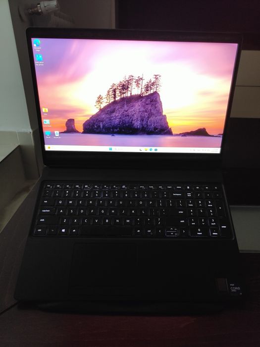 Лаптоп Dell Precision 7560 Mobile Workstation| i7-11850H | RTX A2000