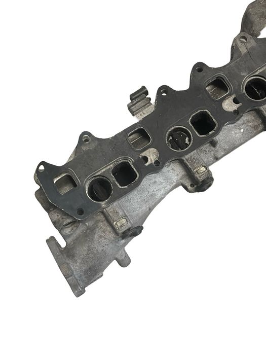 Galerie De Admisie Mercedes-Benz E-Class W211 2002 - 2009