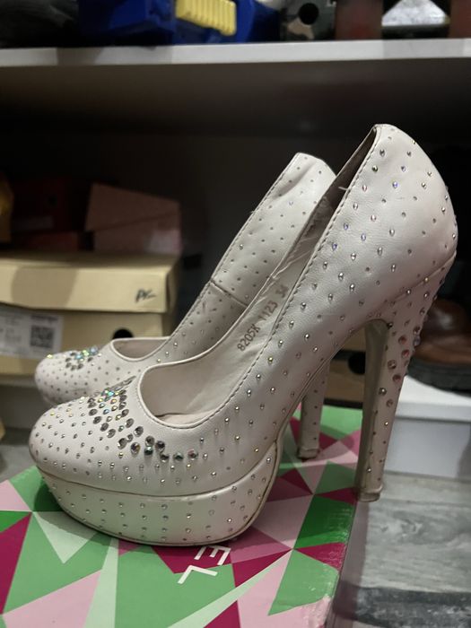 Пакет с туфлями 34 размер