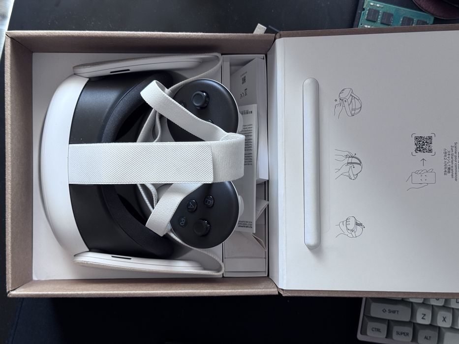 Ochlari VR Meta Oculus Quest 3 128gb