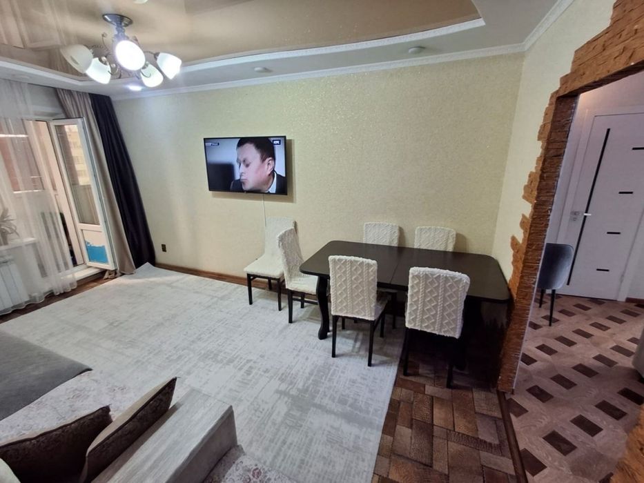 Продам трехкомнатную квартиру