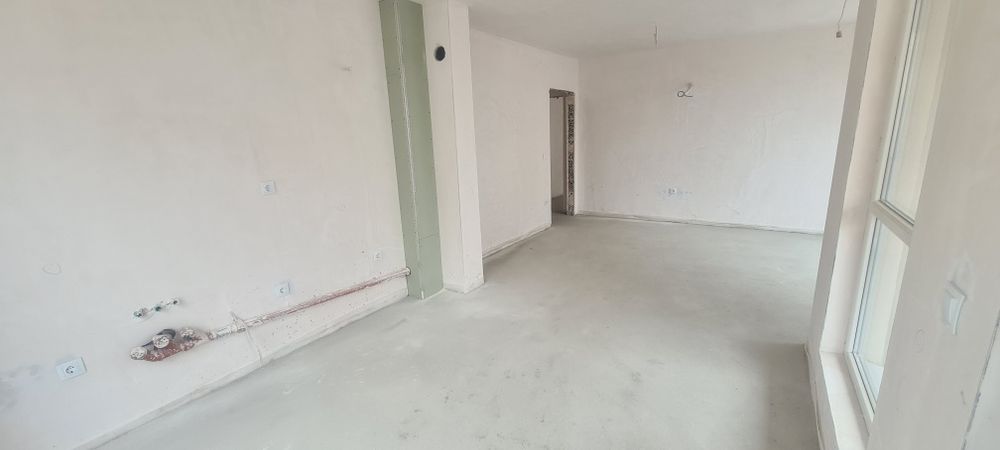 Продава се Многостаен апартамент в Пловдив, Въстанически - 134 кв.м за 685 €/кв.м - Снимка #2