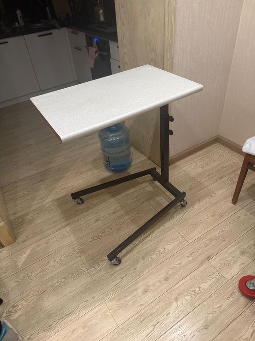 Медицинская кровать для лежачих больных