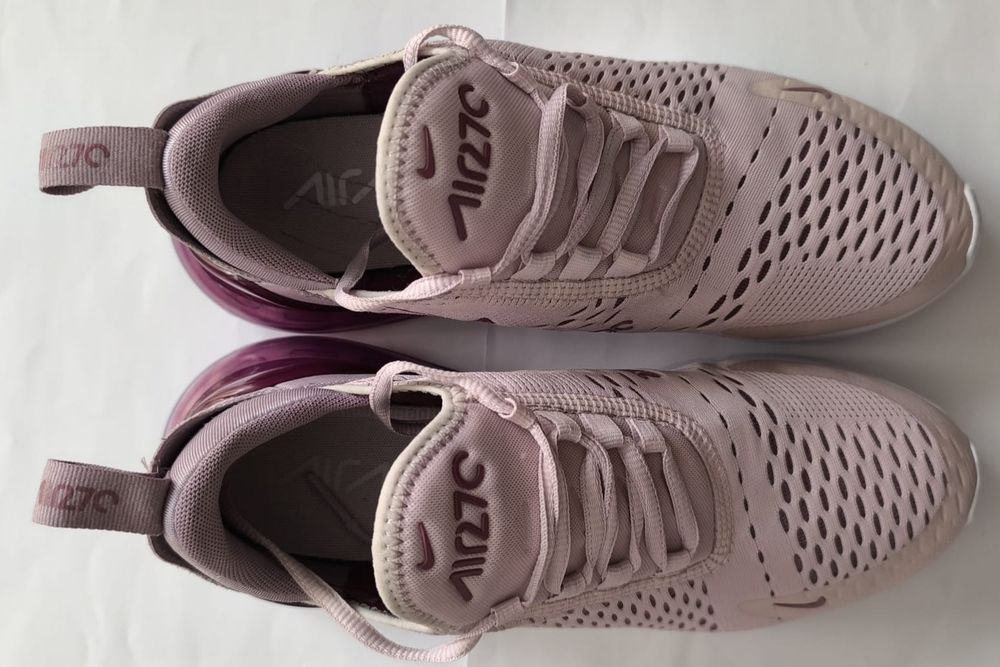 Nike Air Max 270 ca noi marimea 40 ORIGINALI