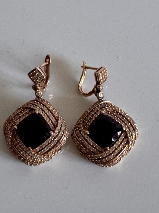 Продам золотые GOLD Россия 585