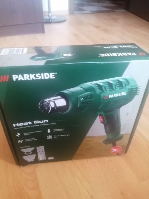 Пистолет за горещ въздух, нов в кутийка.