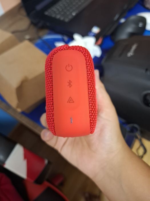 Se vand boxe jbl Go 4