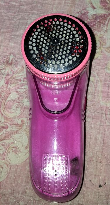 электрическая машинка для удаления катышков,  неработает