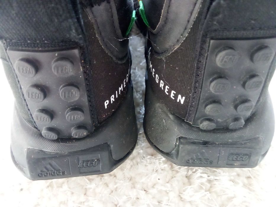 Маратонки Adidas lego момче, н-р 29 - 29 евро.