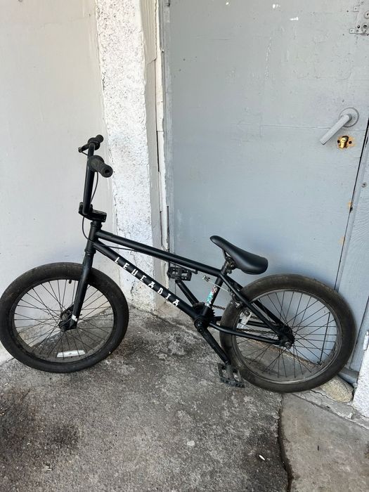 Продам BMX:Haro Leucadia