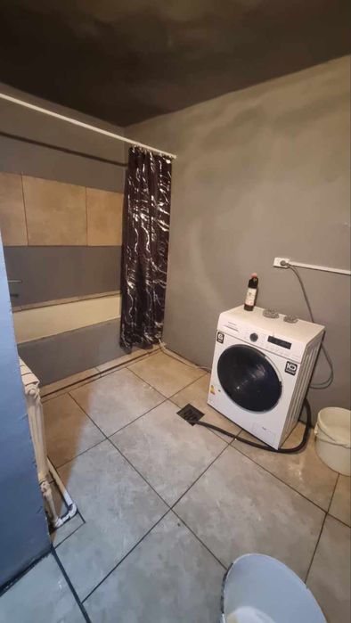 Kunlik hostel mexmonxona xizmati 40000 somdan