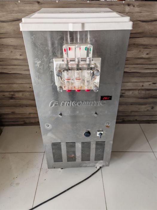 Frigomat фригомат sotiladi 380v