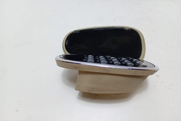 Consola  centrala telefon A2218230050 Mercedes-Benz S-Class W221