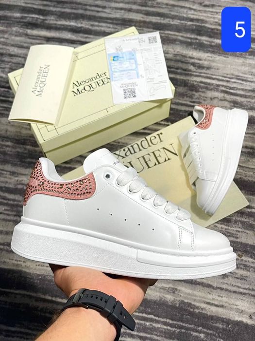 Adidasi Alexander McQueen