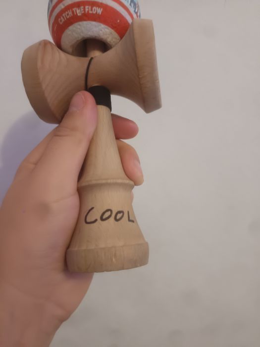 Semnată de Xremus Blondu și baiatucool