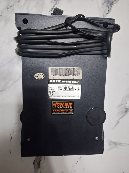 Продаётся раритетный Немецкий автоответчик.,кассетный. Не работает.