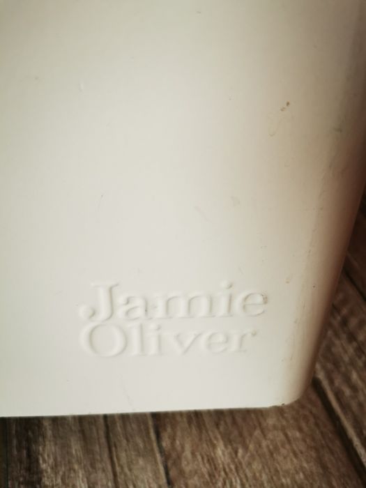 Lada frigorifica retro Jamie Oliver 17 litri