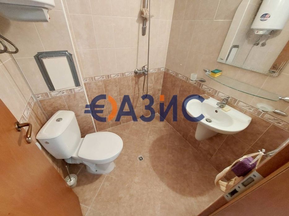 Продава се Едностаен апартамент в к.к. Слънчев бряг - 30 кв.м за 1117 €/кв.м - Снимка #8