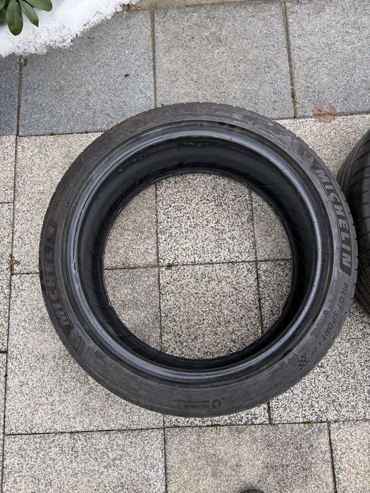 Anvelope 245/40 r19 si 275/35 r19