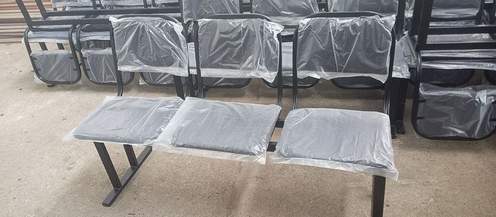 Стол 120х80 и 6 стулья для кухни