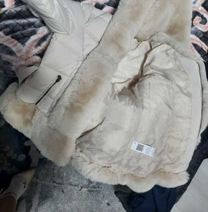 Зимно яке много топли