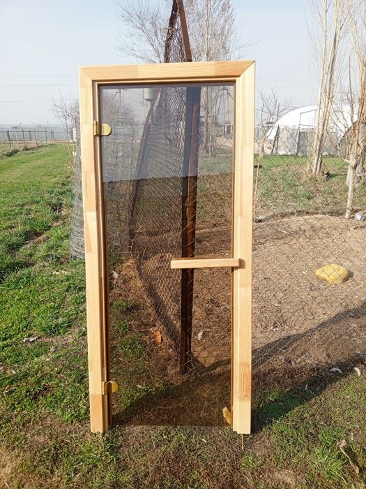 Двери из каленного стекла,в баню