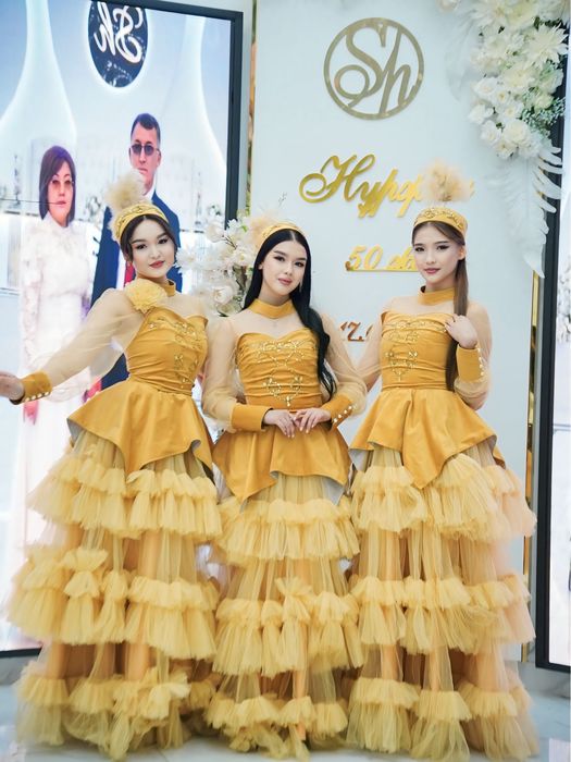 Костюмдар сатылады состояние