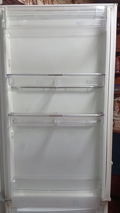 Холодильник-морозильник Indesit CA140G.016