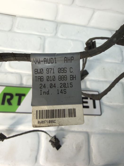 Инсталация предна броня AUDI A4 S4 B9 8W0971095C
