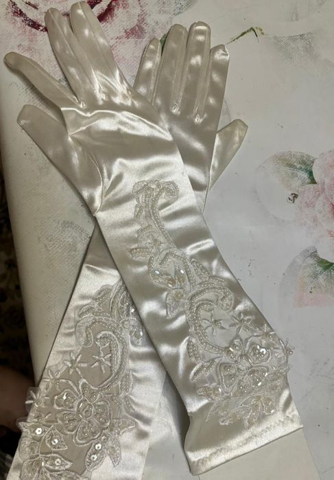 Срочно продаётся  Свадебное платье