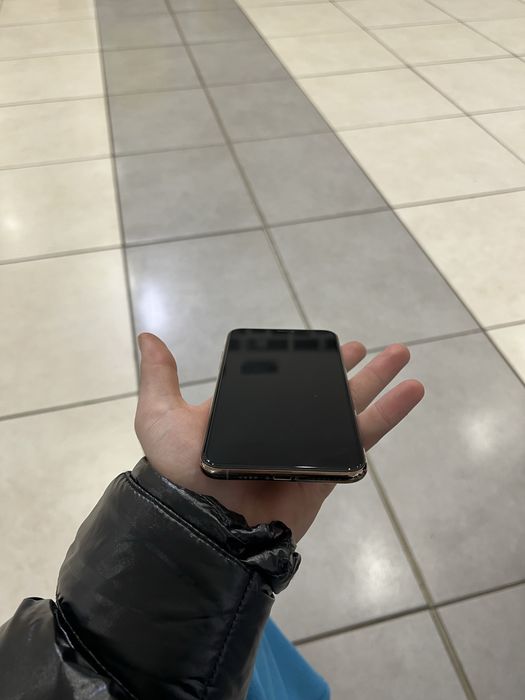 Vând Iphone 11 Pro Max