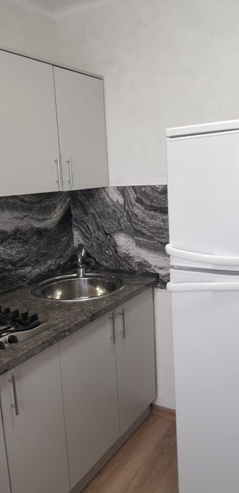 Продам 1ком квартиру 2/5