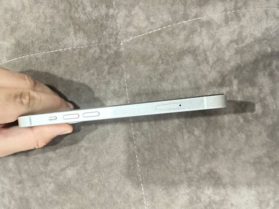 iPhone 13 На Гарантей