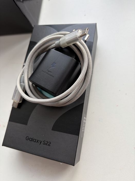 Продам самсунг С22