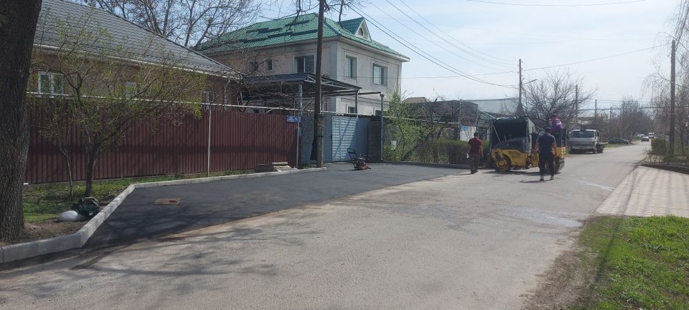 Асфальтирование. Укладка асфальта. Асфальт.