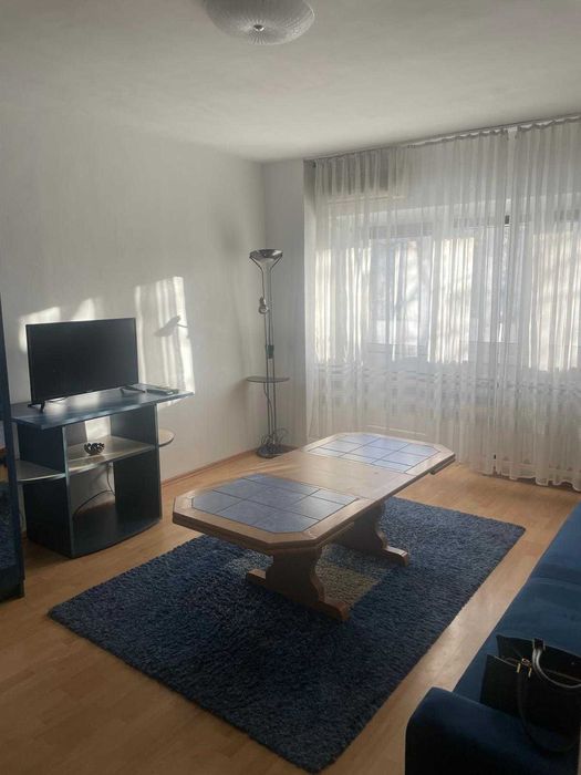 Inchiriez garsoniera Ghica Tei