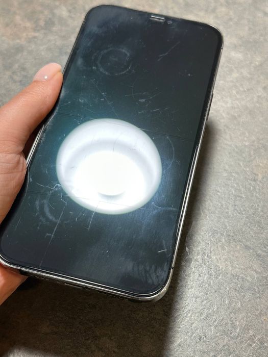 iPhone 12 Pro Max 12