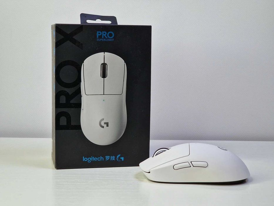 Игровая мышка Logitech G Pro X Superlight Розовый, Белый