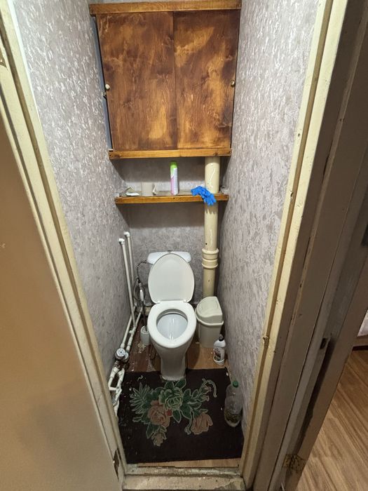 Сдам 2 шку на достыке !