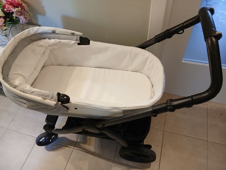 Бебешка количка Peg Perego 3 в 1