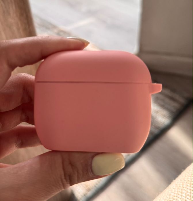 Наушники AirPods
