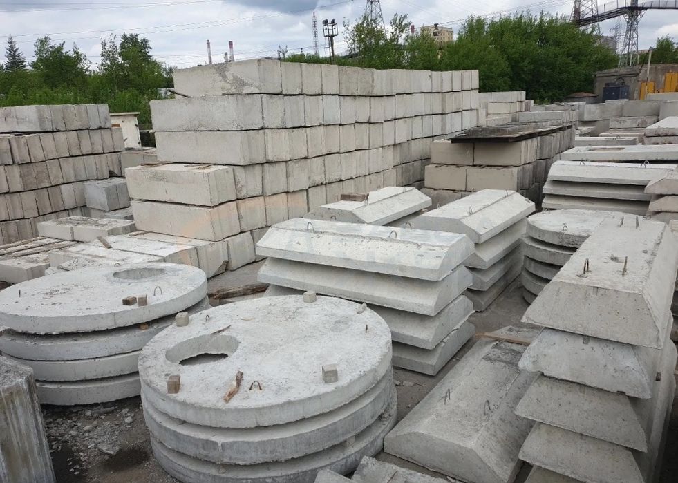 В продаже железобетонные изделия